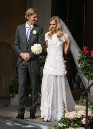 Maybe you would like to learn more about one of these? Das Hochzeitskleid Chanel Poppy Delevingne Everythingisforthestyle