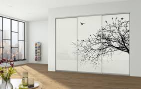 Daher sind sie auch zum beispiel für begehbare kleiderschränke oder als raumteiler sehr beliebt. Wandgestaltung Mit Schiebeturen Bild 11 Schoner Wohnen