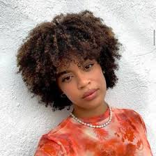 Zara Velez (zaravelez)