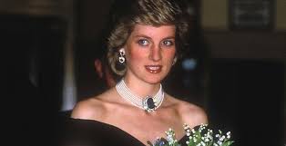 Para diana de gales era importante asistir al funeral porque se identificaba con ella: La Princesa Diana De Gales Siempre Quiso Tener Una Nina Vanidades