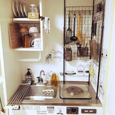 kitchen 100均 ニトリ キャンドゥ つっぱり棒 ひとり暮らし などのインテリア実例 2016 07 10 22 30 08 minimalistkitchen small apartment interior kitchen living japanese apartment