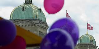 This opens in a new window. Frauenstreik Schweiz Hintergrunde Und Meinungen