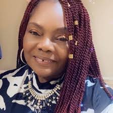 Yolanda Cummings's Instagram, Twitter & Facebook