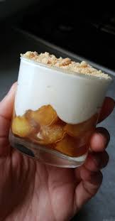 Voici Une Recette De Verrines Sucrees Hyper Simple Et Rapide A Preparer Ce Sont Des Verrines Aux Pommes Caramelis Recette Verrine Recette Recettes De Cuisine