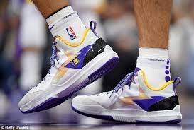 Similar to the mb1, the gelo 3 is also set at around $395. Big Baller Brand Sued For Stiffing Screen Printer Express Digest