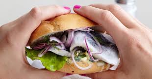 Hamburger Fischbrotchen Rezept Fisch Brotchen Lebensmittel Essen Essen Und Trinken
