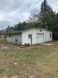Newaygo, michigan has a population of 1,921. Newaygo Newaygo County Michigan 11 Homes For Sale Rocket Homes