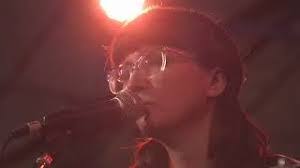 Leslie Sisson's Instagram, Twitter & Facebook