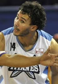 BASKETDOMINICANO.COM :: El Basket nos Une: Higüey: Ivan Almonte realiza  20-20 en amplia victoria de Centro sobre San José.
