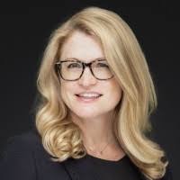 Lisa Hillmer's Instagram, Twitter & Facebook