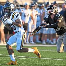 Bobbie Boyd does it all in McKeesport's 14-6 win over Belle Vernon