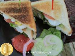 6 biji telur rebus (kupas kulitnya) 2 biji kentang ~ kupas kulit & potong 6 (jika kentang bersaiz besar) & goreng empuk. Patyskitchen Club Sandwich