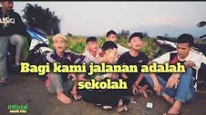 Check spelling or type a new query. Jalanan Adalah Sekolah Cover Ukulele Youtube