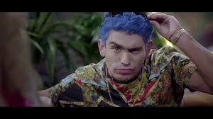 Rodrigo alejandro bueno, ojos claros y mirada penetrante, rasgos marcados —mentón cuadrado, labios gruesos, cejas tupidas, dientes separados— y voz ronca, ganó exposición a mediados de los noventa y en pocos años cambió la realidad de la música bailable argentina. Critica De El Potro Lo Mejor Del Amor La Fama Tiene Su Precio