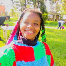 Truphena Muthoni has received major rewards after completing her 72 hour  tree hugging challenge. She was handed KSh 1 million, a Samsung Fold 7, a  title deed, a fully paid trip to