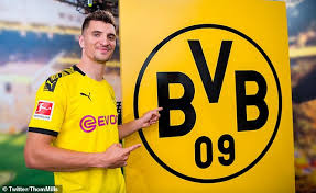 Thomas narcise meunier in familysearch family tree. Thomas Meunier Joins Borussia Dortmund From Psg After Turning Down Man United And Chelsea Welcome To Mighty Cee S Blog