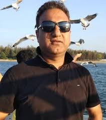 Jordanian pilgrim, Tariq Al-Bustanji who was performing Ḥajj, passed away  in ʿArafah due to heatstroke. His last words were performing Talbiyah and  making duʿāʾ for Gaza. May Allāh forgive his shortcomings, accept