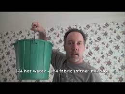 See How To Remove Wallpaper Easily When Selling A Home Removing Wallpaper Will Help You Sell Quicker Removable Wallpaper Cleaning Painted Walls How To Remove