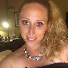 Younique by Erin (@pumpglam) • Facebook