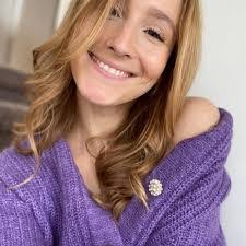 Olivia Haag's Instagram, Twitter & Facebook