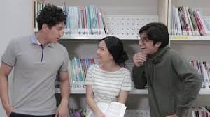 Namun, cinta mereka terhalang atau ditentang oleh keluarga geez. Tantangan Adu Gombal Geez Vs Bayu Free 2 66 Mb 01 56 New Mp3 Download