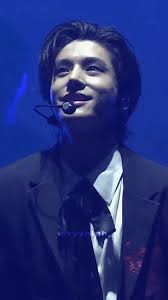 riki lover 🐥 (@skyyhigh_)