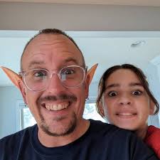 I used to dread the shortening days. Now that I'm a mom, I realize early  darkness gives me the power to make it bedtime whenever I want. 😈