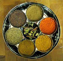 Nama itu telah kekal dan hari ini perkataan nasi kandar ada kelihatan pada kebanyakan restoran tamil islam atau mamak malaysia dan gerai. Indische Kuche Wikipedia
