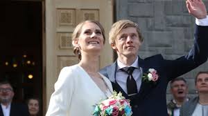 W sobotę w krakowie sportowiec przysięgał swojej wybrance miłość, wierność i uczciwość małżeńską. Dawid Kubacki Wzial Slub Marta Majcher Jego Wybranka Eurosport W Tvn24