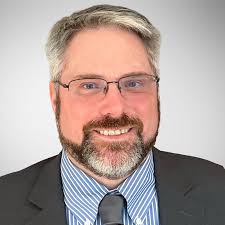 Steven Martineau's Instagram, Twitter & Facebook