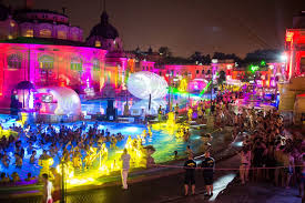 Bath city centre bar we are temporarily closed. 6 Of The Hottest Thermal Baths In Budapest Hungary That Locals Can T Get Enough Of Silverkris