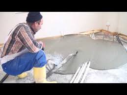 Üstü ısı yalıtımlı döşemede yalıtımın döşemenin üst yüzeyinde yer alması yerden ısıtma yapılabilmesi için son derece yararlıdır. Yeni Nesil Isi Yalitimli Hafif Sap Light Screed Youtube