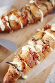 Baguettes Gratinees A La Mozzarella Et Aux Sardines Chefnini Recette Recette Alimentation Entrees Chaudes