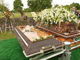 Friends Pay Tribute To George Jones At Funeral George Jones Country Artists Funeral