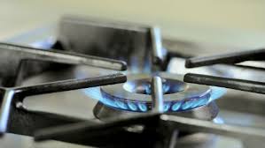 Siempre fijarse la reglamentación que regula el ente del país adonde se vaya a hacer la instalación de la cocina y los materiales. Instala La Cocina De Gas Natural Y Disfruta De Sus Ventajas Nedgia