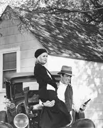 Bonnie and clyde is a lot different than what i expected for it to be, and i guess that's a good thing. Bonnie And Clyde Photo Allposters Com In 2021 Bonnie And Clyde Movie Bonnie And Clyde Photos Bonnie Clyde
