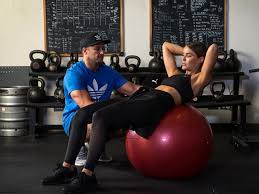 Man sculpting Sydney's hottest bodies