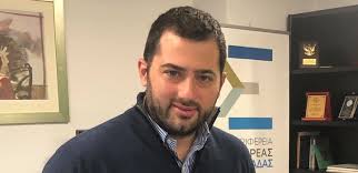 «αφήστε μας έξω από τα πολίτικα σας παίγνια να δουλέψουμε για να ξαναστήσουμε τον τόπο μας …». Fanhs Spanos Sto P 366 Hmeres Enos Dimetwpoy Agwna To Paron