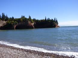 stopped by the sea caves on the way to the fundy trail