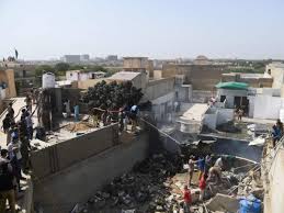 Usa today has reached out to pakistan international airlines and to the aviation division of the government of pakistan for comment on the crash. Pakistan Plane Crash Pakistan Plane With 107 On Board Crashes In Residential Area In Karachi Several Feared Dead World News Times Of India