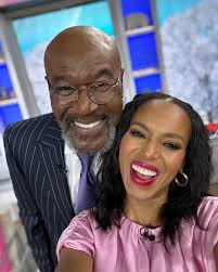 Happy Birthday to one of my fave dancing partners, tv dads, and overall  heroes, @theauthenticdelroylindo!!!!
