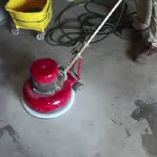 How To Remove Old Paint From Concrete Floors Ehow Sanding Concrete Floors Paint Concrete Patio Painted Concrete Floors