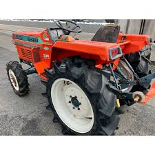 Kubota L1-245 Tractor