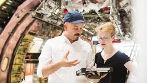 Wir bieten vier ausbildungswege an: Duales Studium Bei Airbus Ausbildung In Deutschland Airbus