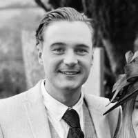 10 "Benjamin Steen" profiles