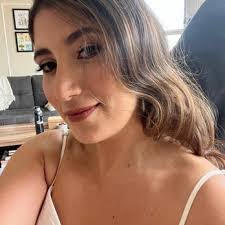 Ariana Witherspoon's Instagram, Twitter & Facebook