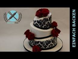 3 Stockige Topsy Turvy Hochzeitstorte Schritt Fur Schritt Anleitung Youtube In 2020 Hochzeitstorte Motivtorten Kuchen Und Torten
