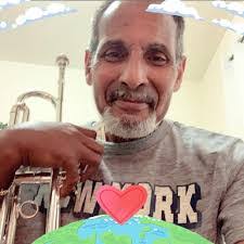 Efrain Quinones's Instagram, Twitter & Facebook