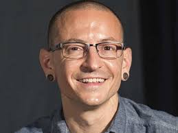 They achieved mainstream success come the turn of the millennium as one of the most popular bands in nu metal, with their debut album. Chester Bennington Chester Bennington S Exploding Emotions Brought Life To Linkin Park Classics The Economic Times