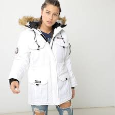 Parka hombre chomer azul marino. Parka Acolchada Alpes Logo Blanco Cositas De Espana